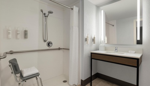 Zimmer, 1 King-Bett, barrierefrei