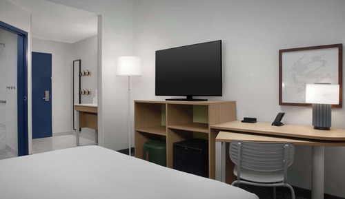 Zimmer, 1 Queen-Bett, barrierefrei, Badewanne (Mobility)