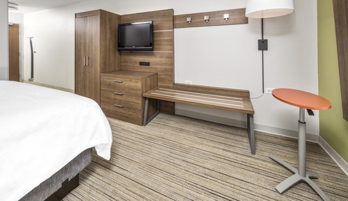 Zimmer, 1 King-Bett, barrierefrei (Communications, Roll-In Shower)