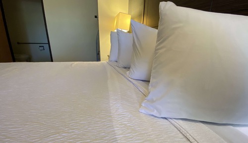 Standardzimmer, 1 Queen-Bett, Nichtraucher, Kühlschrank und Mikrowelle