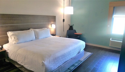 Standardzimmer, 1 King-Bett, barrierefrei (Accessible Tub)