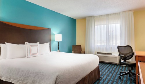 Zimmer, 1 King-Bett, Nichtraucher (Mobility Accessible, Tub)