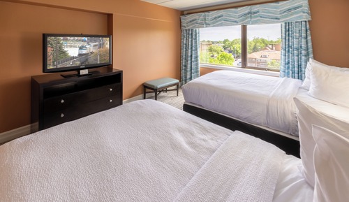 Standard-Suite, Stadtblick (2 Double Beds and 1 Sofa Bed)