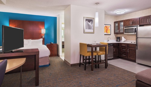 Studio, 1 King-Bett und Schlafsofa