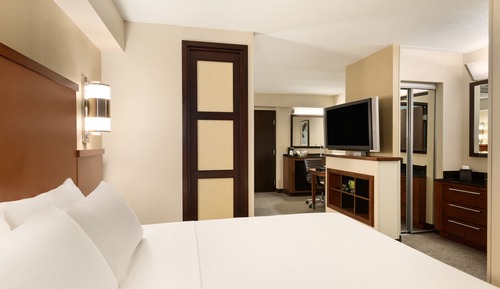 Zimmer, 1 King-Bett (High Floor)