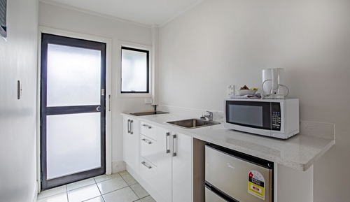 Suite (Studio Queen)