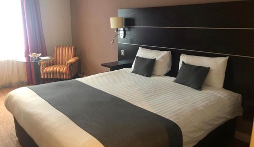Standard-Doppelzimmer