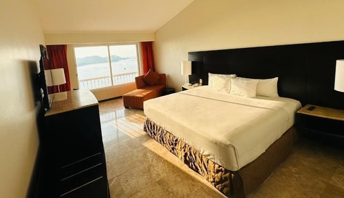 Deluxe-Zimmer, 1 King-Bett, Meerblick