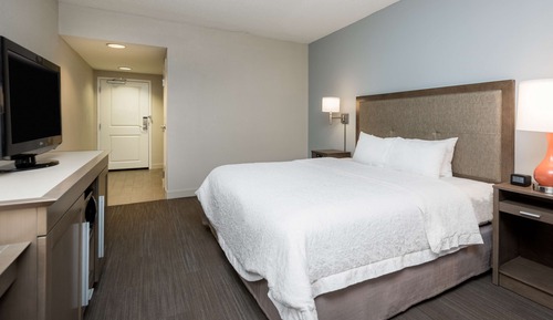 Zimmer, 1 King-Bett, barrierefrei, Badewanne