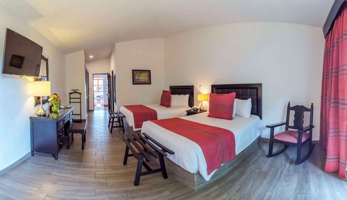 Deluxe-Zimmer, 2 Doppelbetten, Nichtraucher