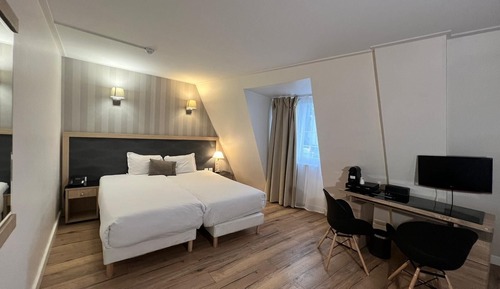 Zweibettzimmer