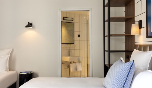 Dreibettzimmer