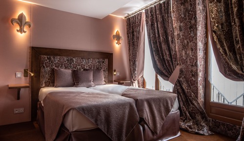 Classic-Doppel- oder -Zweibettzimmer, Balkon