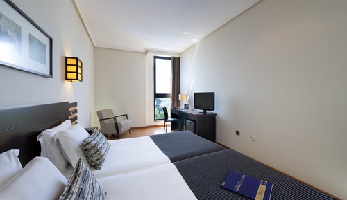 Dreibettzimmer (2 Adults and 1 Child)