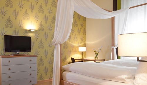 Orange PLUS Double Room