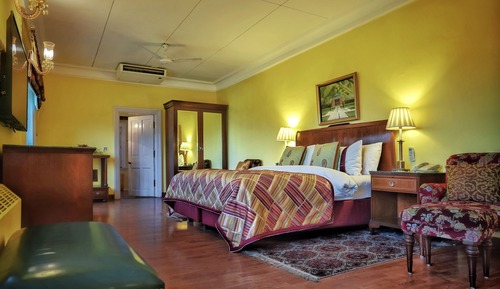 Standard-Suite (Maharani)
