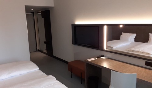Comfort-Doppel- oder -Zweibettzimmer