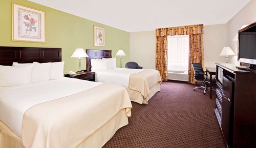 Doppelzimmer, 2 Doppelbetten