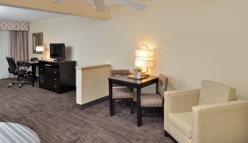 Standardzimmer, 1 King-Bett, Blick auf den Innenhof