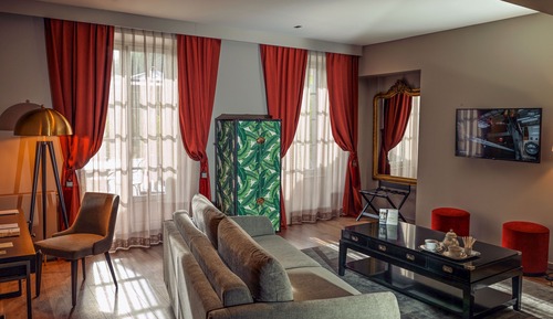 Signature-Suite