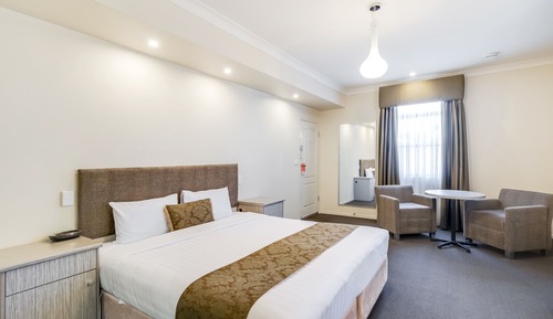 Executive-Suite, 1 King-Bett