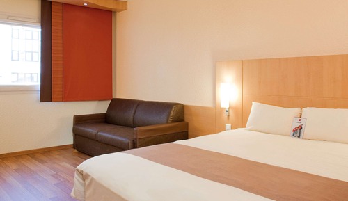 Standard-Doppelzimmer, 1 Doppelbett und Schlafsofa