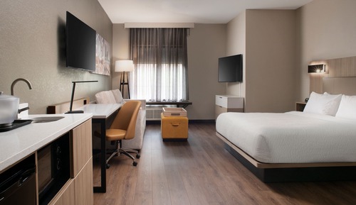 Suite, 1 King-Bett und Schlafsofa