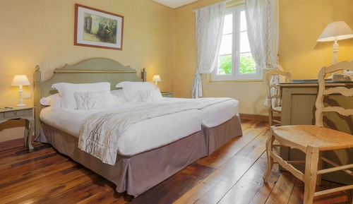 Standard-Doppelzimmer