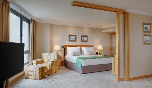 Junior-Suite, 1 King-Bett, Raucher, Stadtblick
