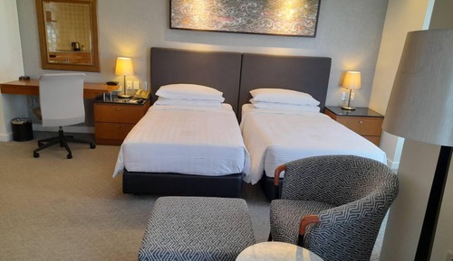 Grand Deluxe 1-Bedroom Twin