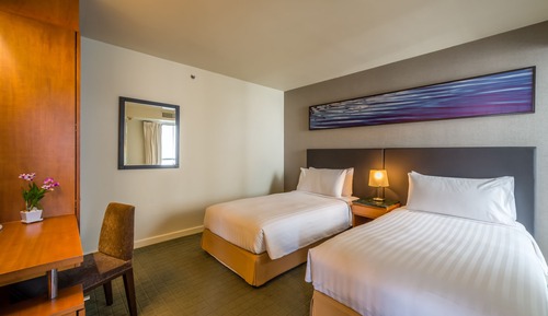 Grand Deluxe 3-Bedroom Twin