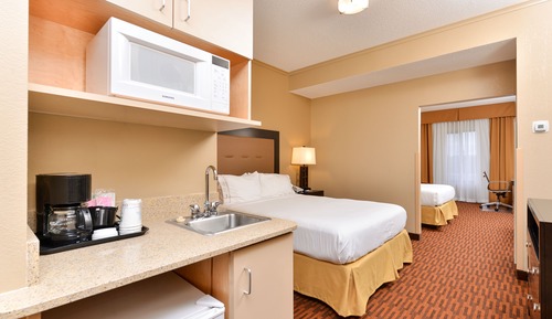 Suite, 1 Schlafzimmer (2 Queen, Bath Shower)