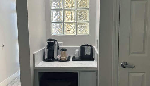 Suite, Mehrere Betten, Gartenblick (Two Queen Bed Studio)