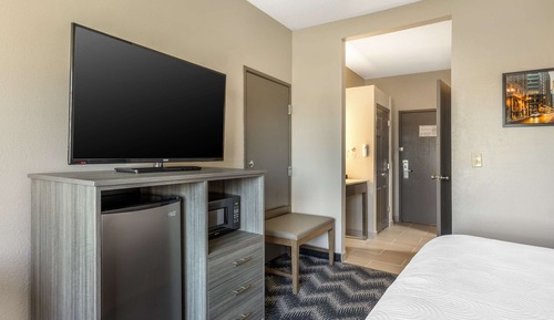 Comfort-Zimmer, 1 King-Bett, Nichtraucher (Roll-In Shower)