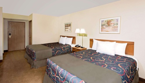 Standardzimmer, 2 Queen-Betten, Raucher