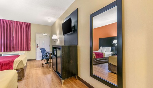 Zimmer, 2 Doppelbetten, barrierefrei, Nichtraucher