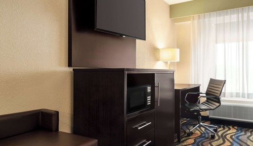 Suite, 1 King-Bett und Schlafsofa, Nichtraucher, Whirlpool