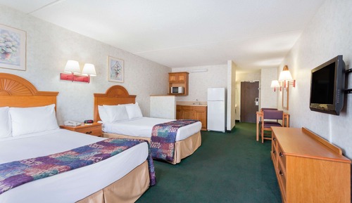 Efficiency, Zimmer, 2 Doppelbetten, Nichtraucher