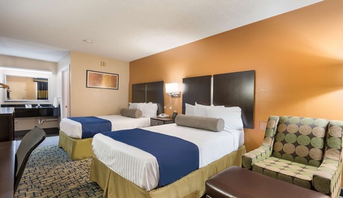 Standardzimmer, 2 Doppelbetten, Raucher, Kühlschrank und Mikrowelle