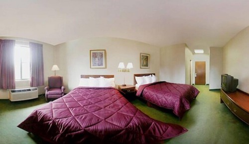 Zimmer, 2 Doppelbetten