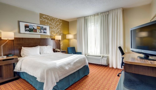 Zimmer, 1 King-Bett, Nichtraucher (Mobility/Hearing Access, Roll-in Shwr)