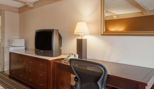 Zimmer, 2 Doppelbetten