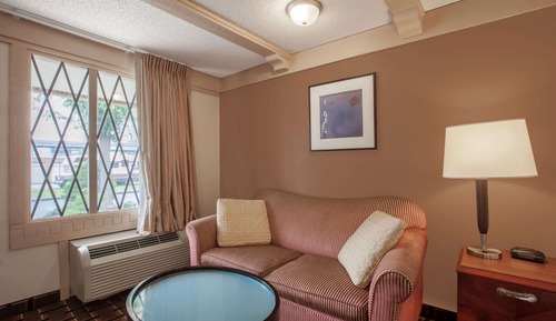 Zimmer, 1 King-Bett und Schlafsofa, Raucher