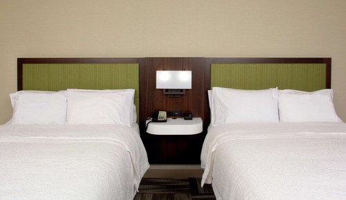 Zimmer, 2 Queen-Betten, barrierefrei, Nichtraucher