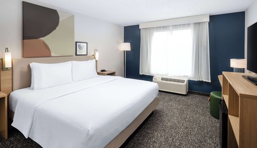 Zimmer, 1 King-Bett, barrierefrei, Badewanne (Mobility)