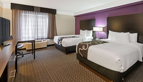 Zimmer, 2 Doppelbetten, Nichtraucher