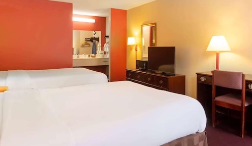 Zimmer, 2 Doppelbetten, Nichtraucher