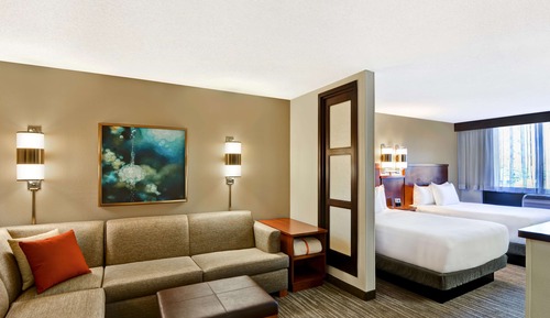 Zimmer, 2 Doppelbetten (with Sofabed)