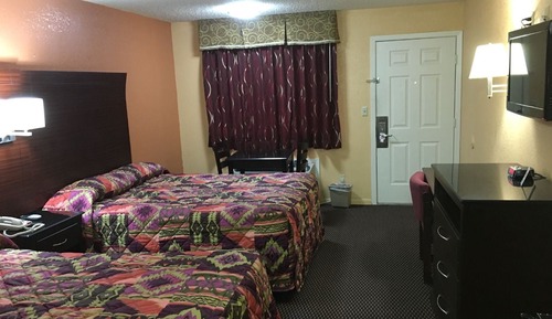 Classic-Zimmer, 2 Queen-Betten, Nichtraucher