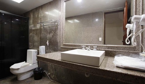 Standard-Vierbettzimmer